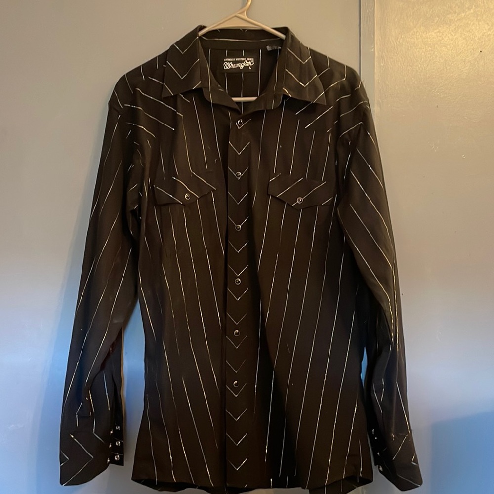 Mens wrangler black w/ silver stripes pearl snap